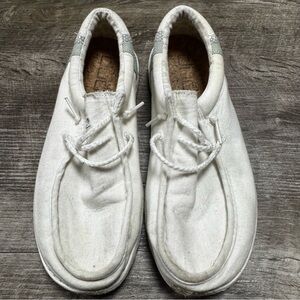 Hey Dude Wally Linen Natural White Slip Ons Size 6